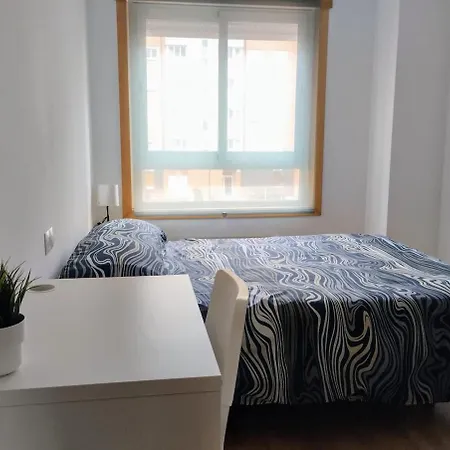 De 5 Hab-s5 Apartamento *