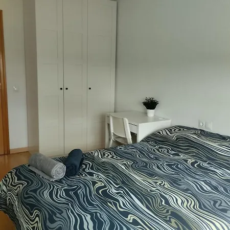 De 5 Hab-s5 Appartement *